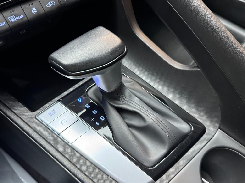 HYUNDAI Avante 2023 Blanco - Importación desde Corea - HF Imports Iquique - Foto 13