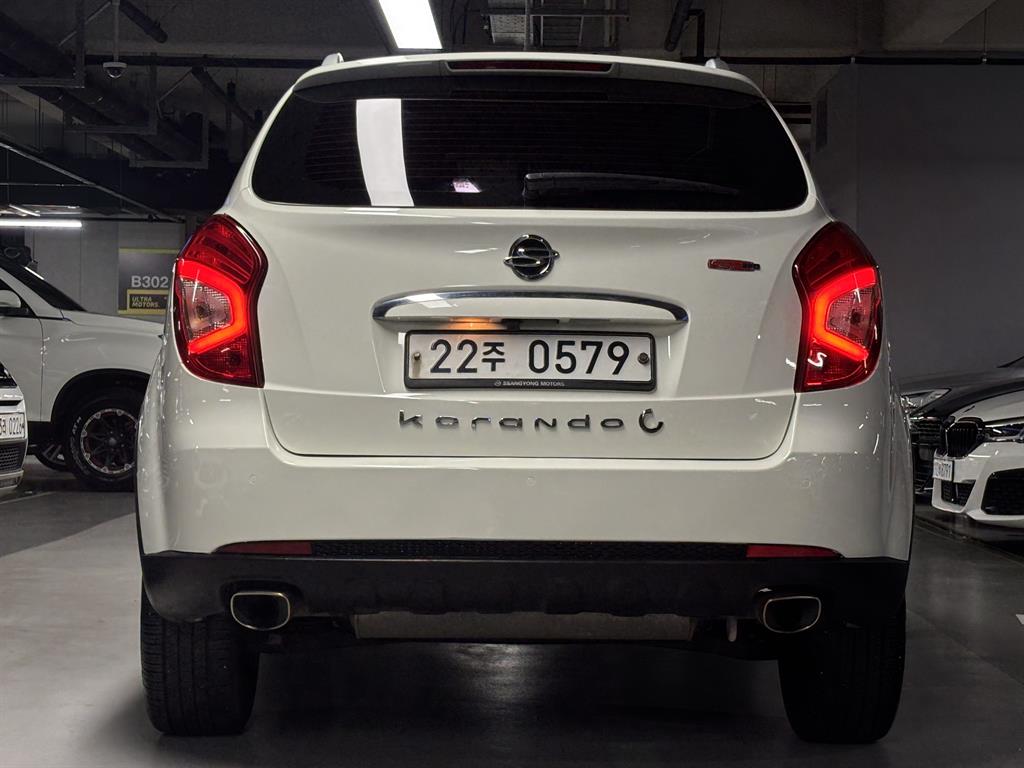 Ssangyong Korando - Vista 5