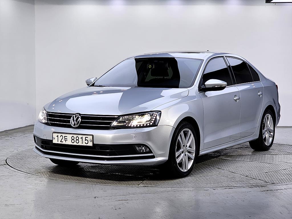 Volkswagen Jetta 2015 Plateado - Importación desde Corea - HF Imports Iquique - Foto 1