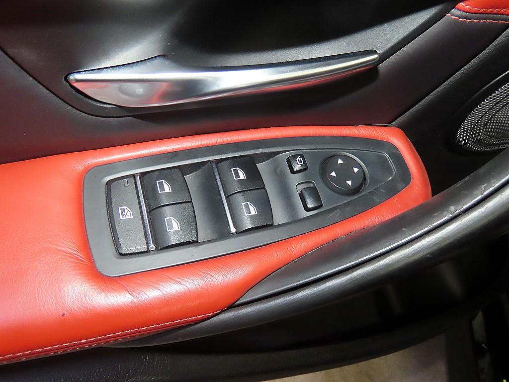 BMW 3 series 2018 Negro - Importación desde Corea - HF Imports Iquique - Foto 13