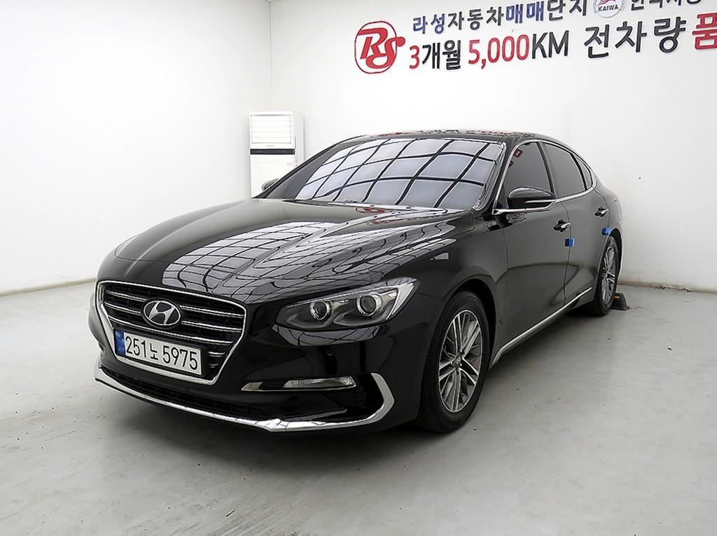 HYUNDAI Grandeur - Vista 2