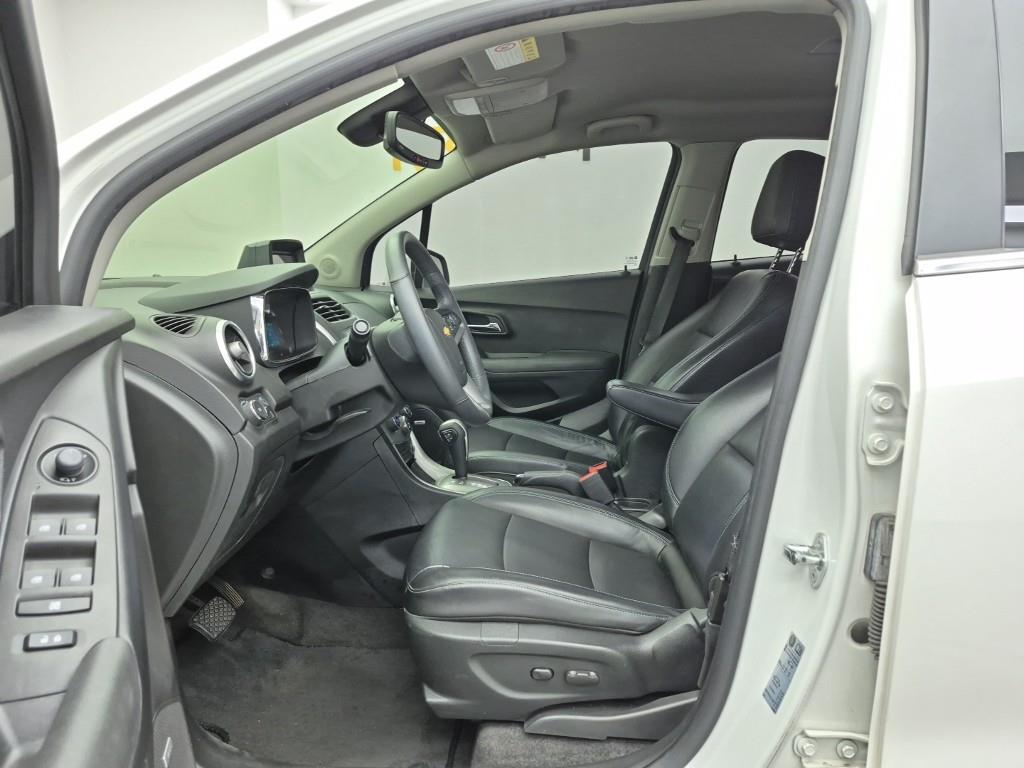 Chevrolet Trax - Vista 11