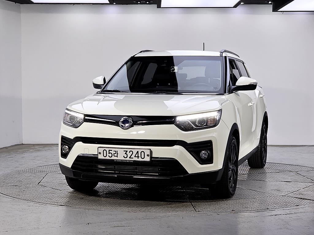 Ssangyong Tivoli - Vista 2