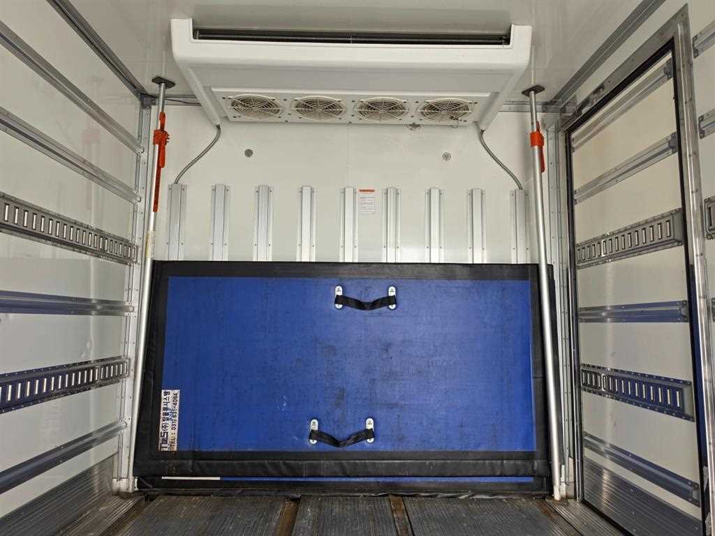 medium and large cargo truck 2021 Blanco - Importación desde Corea - HF Imports Iquique - Foto 15