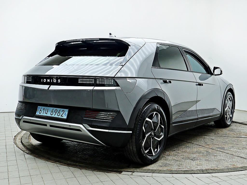 HYUNDAI Ioniq 5 - Vista 7