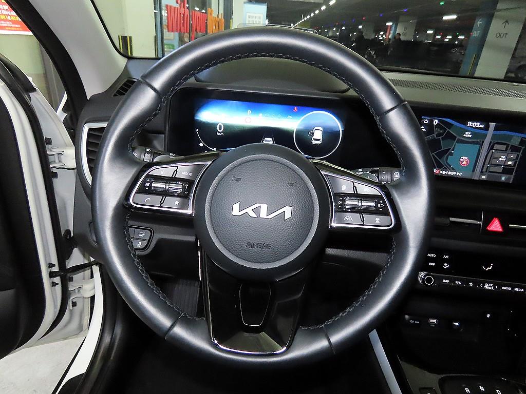 KIA Seltos - Vista 8