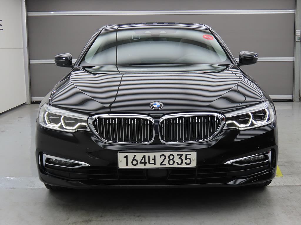 BMW 5 Series - Vista 2