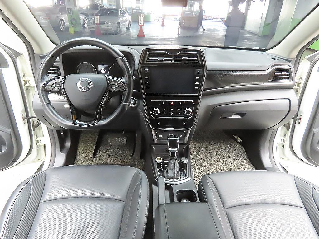 Ssangyong Tivoli 2020 Blanco - Importación desde Corea - HF Imports Iquique - Foto 12