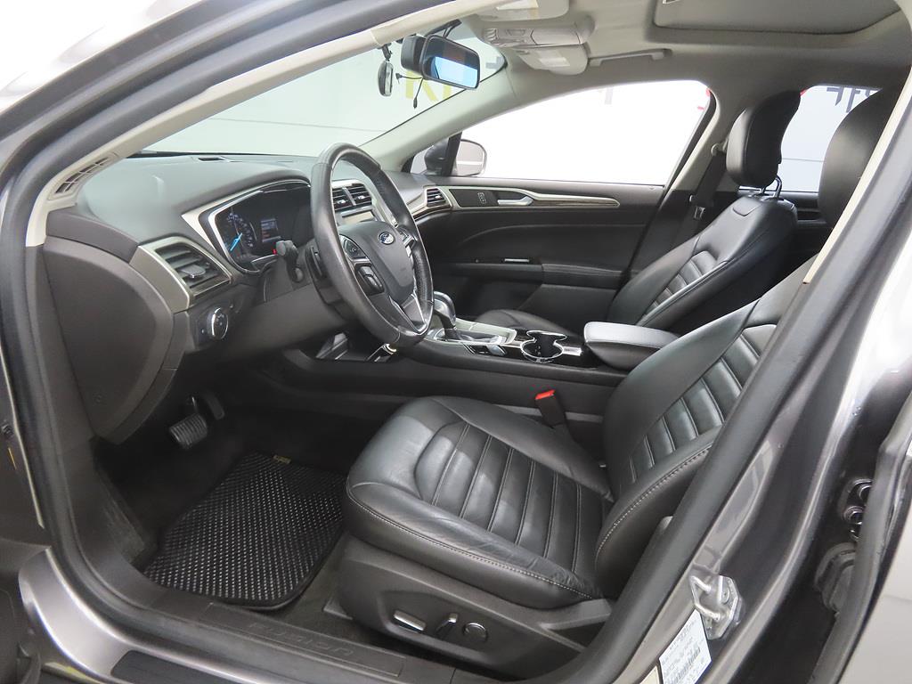Ford Fusion - Vista 5