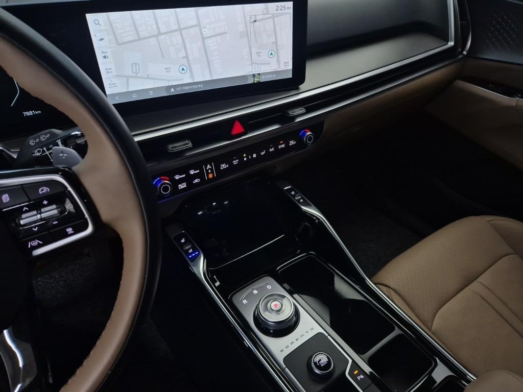 KIA Sorento - Vista 10