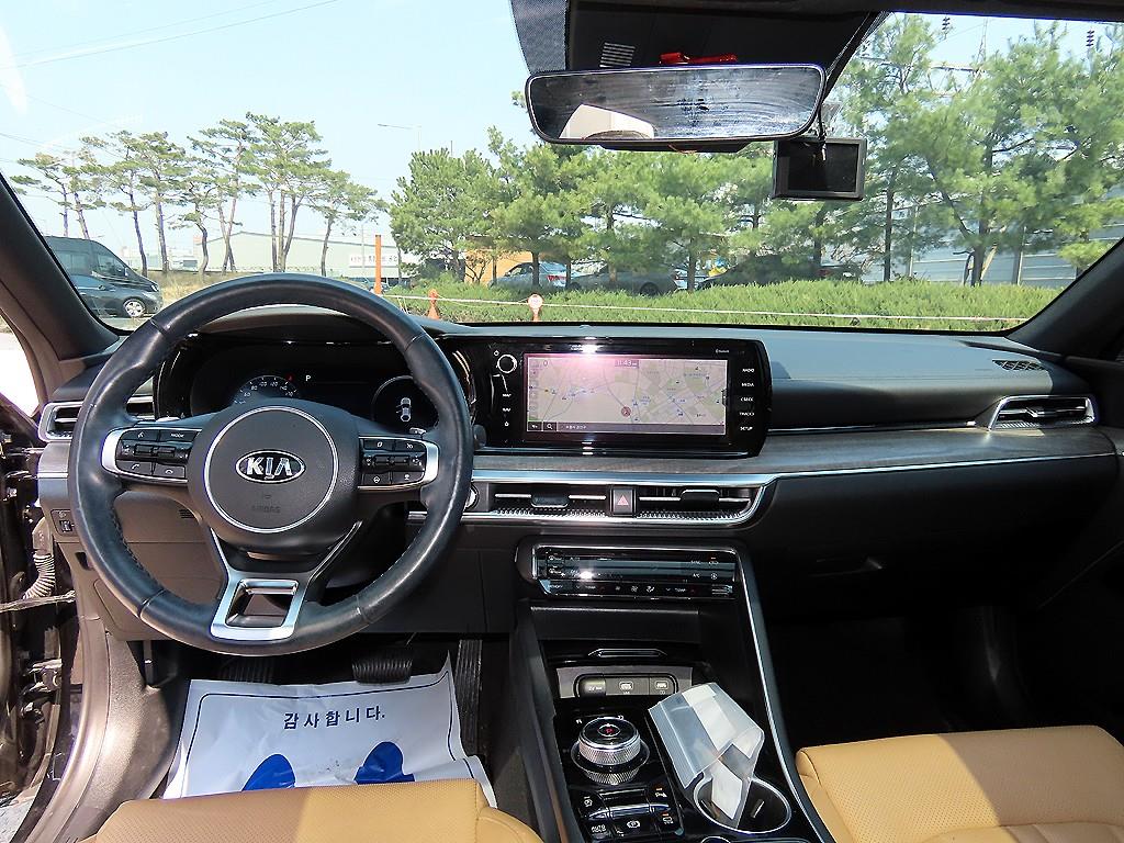 KIA K5 - Vista 7