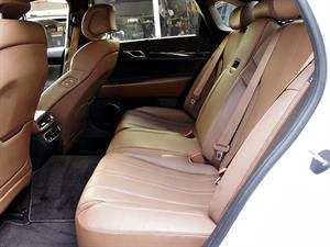 Genesis G80 - Vista 12