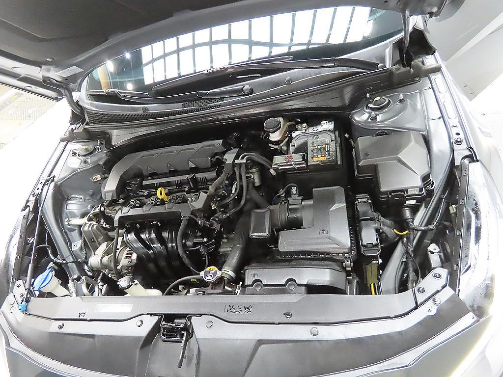 HYUNDAI Avante 2021 Gris - Importación desde Corea - HF Imports Iquique - Foto 7