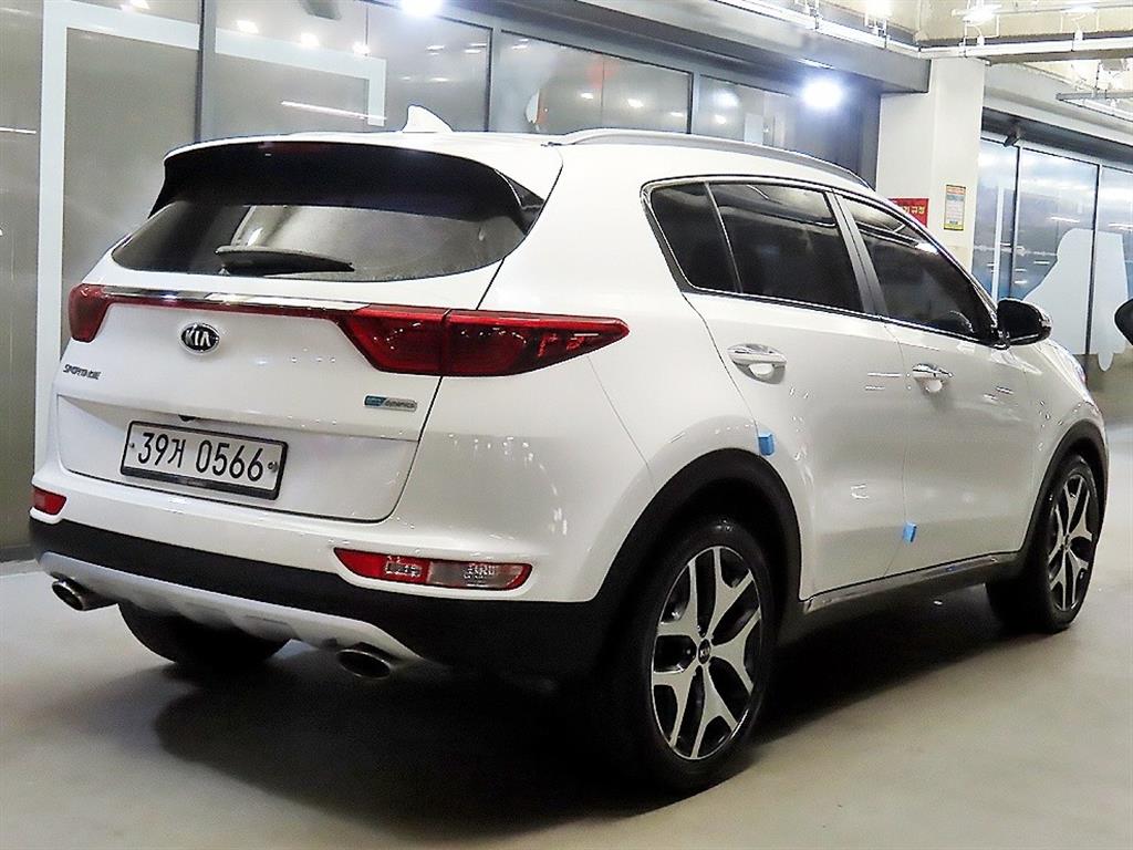 KIA Sportage - Vista 4