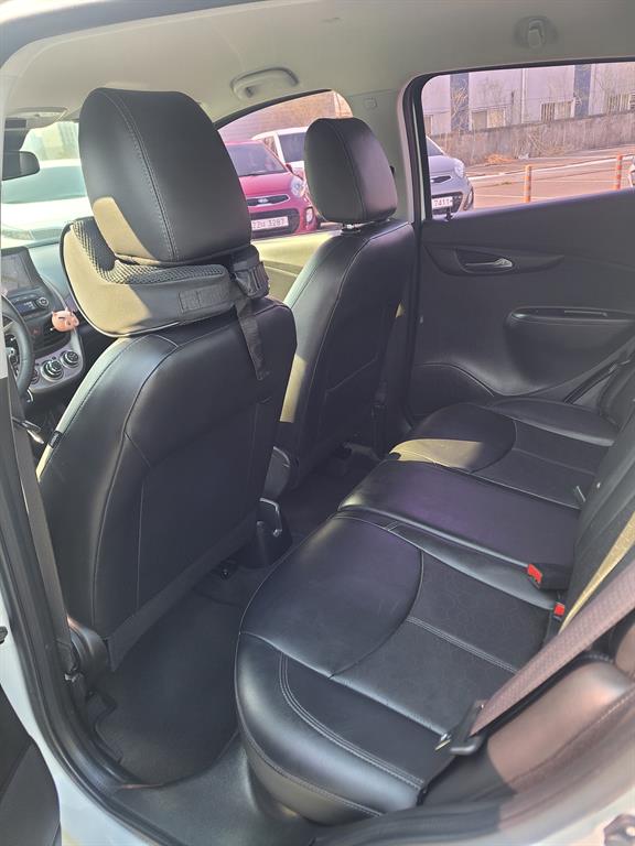 Chevrolet Spark 2017 Blanco - Importación desde Corea - HF Imports Iquique - Foto 13