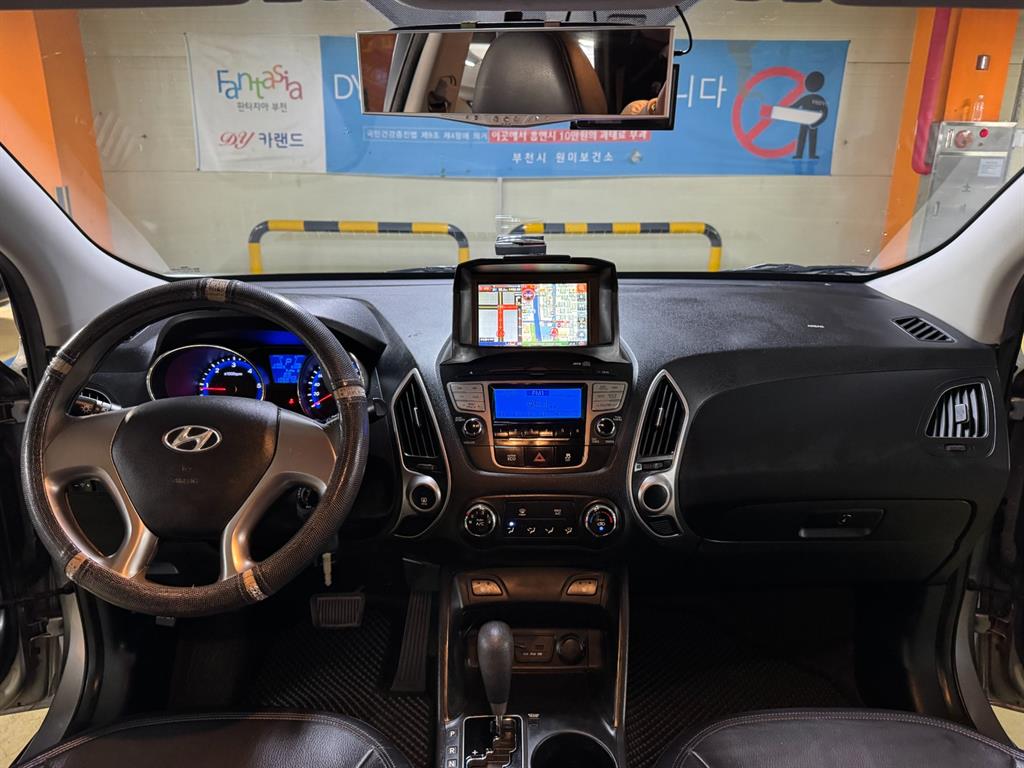 HYUNDAI Tucson - Vista 8