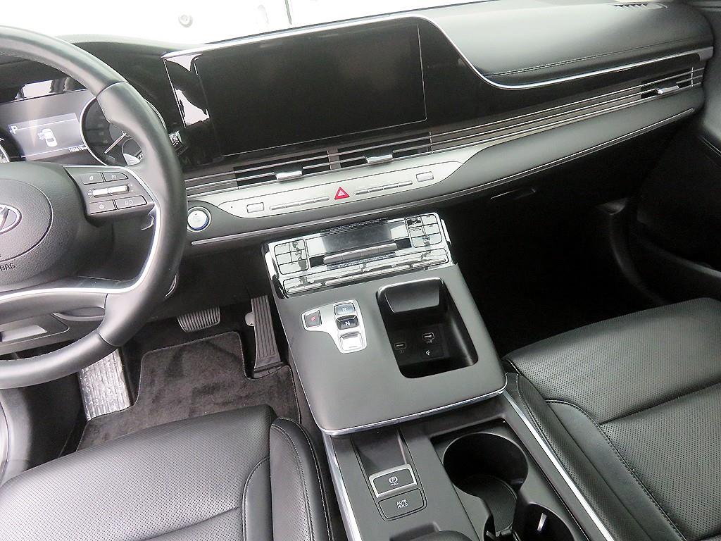 HYUNDAI Grandeur - Vista 12