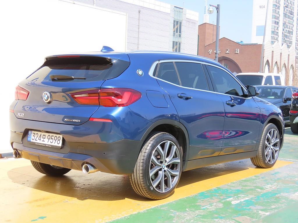 BMW X2 - Vista 3