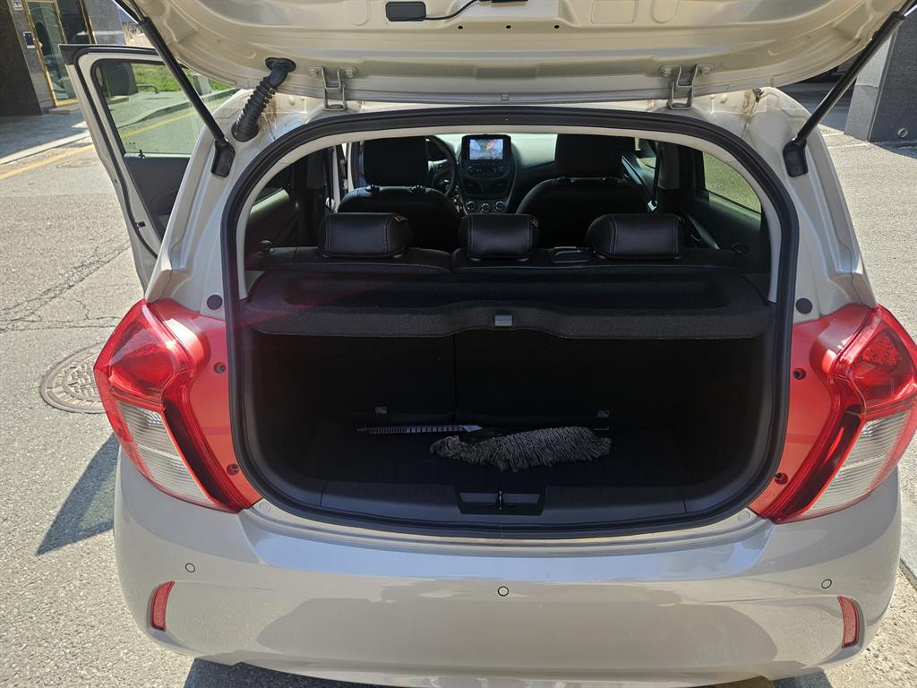 Chevrolet Spark - Vista 11