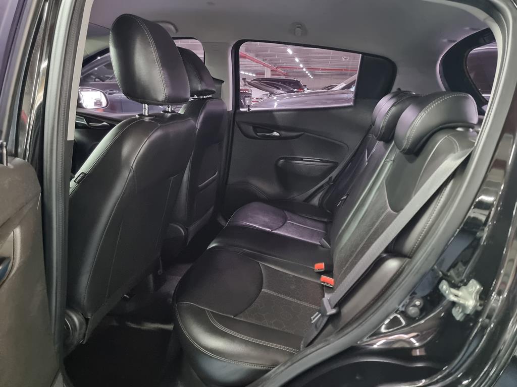 Chevrolet Spark - Vista 6