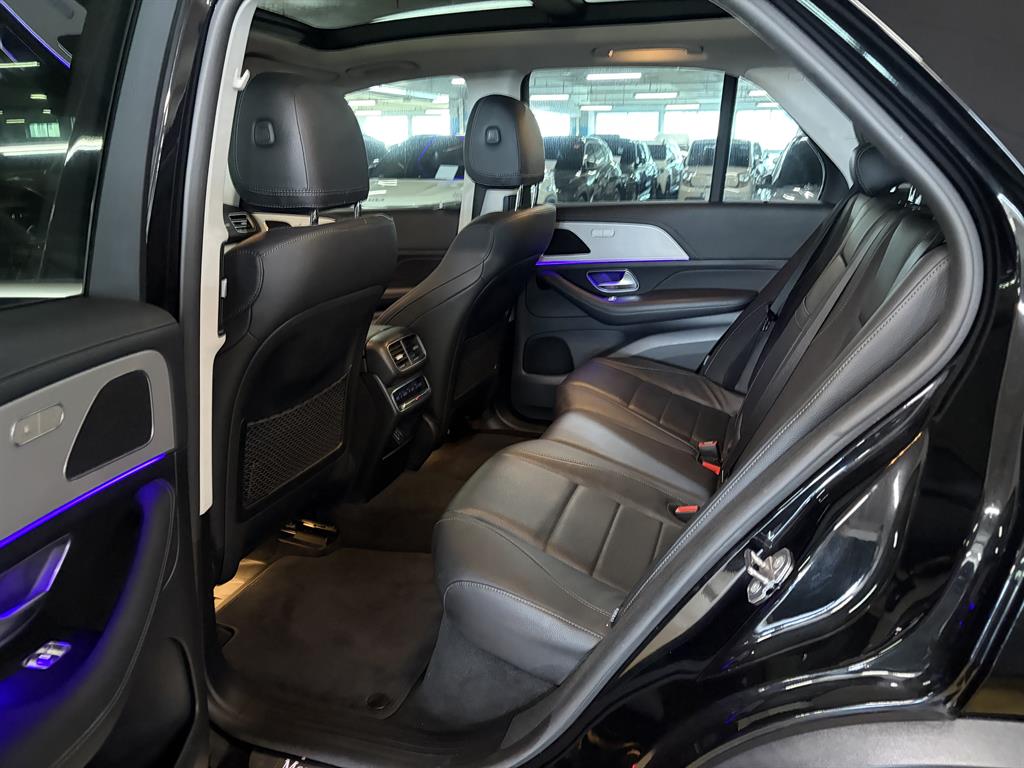 Mercedes Benz GLE Class - Vista 11