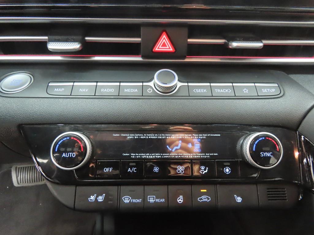 HYUNDAI Avante - Vista 11