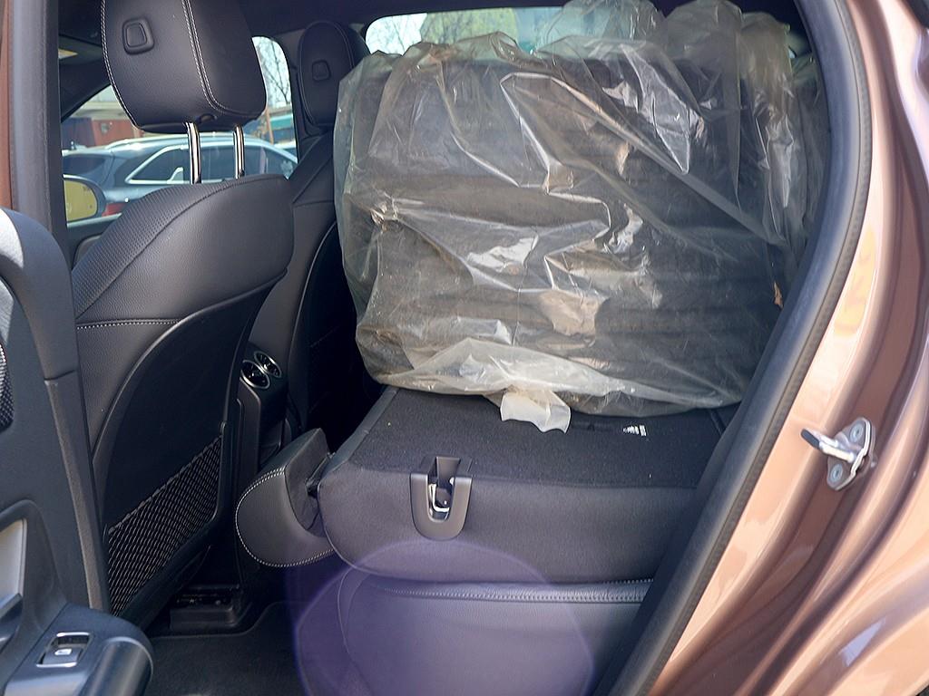 Mercedes Benz EQA 2022 Gold color - Importación desde Corea - HF Imports Iquique - Foto 13