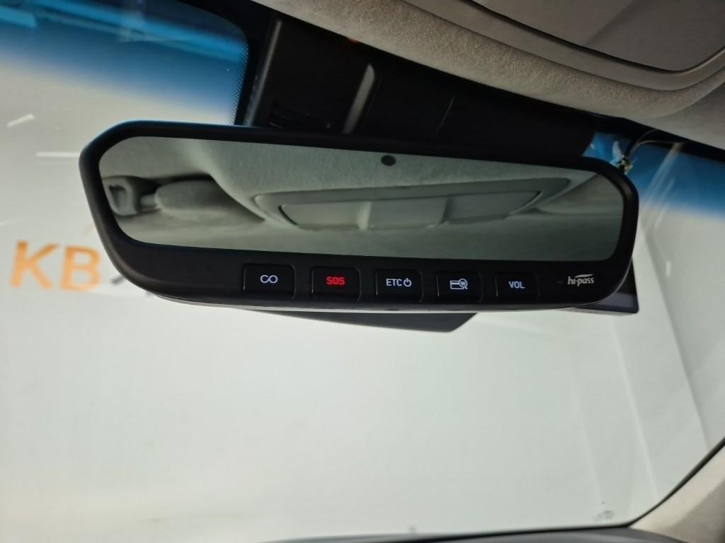 Genesis G70 2019 Negro - Importación desde Corea - HF Imports Iquique - Foto 16