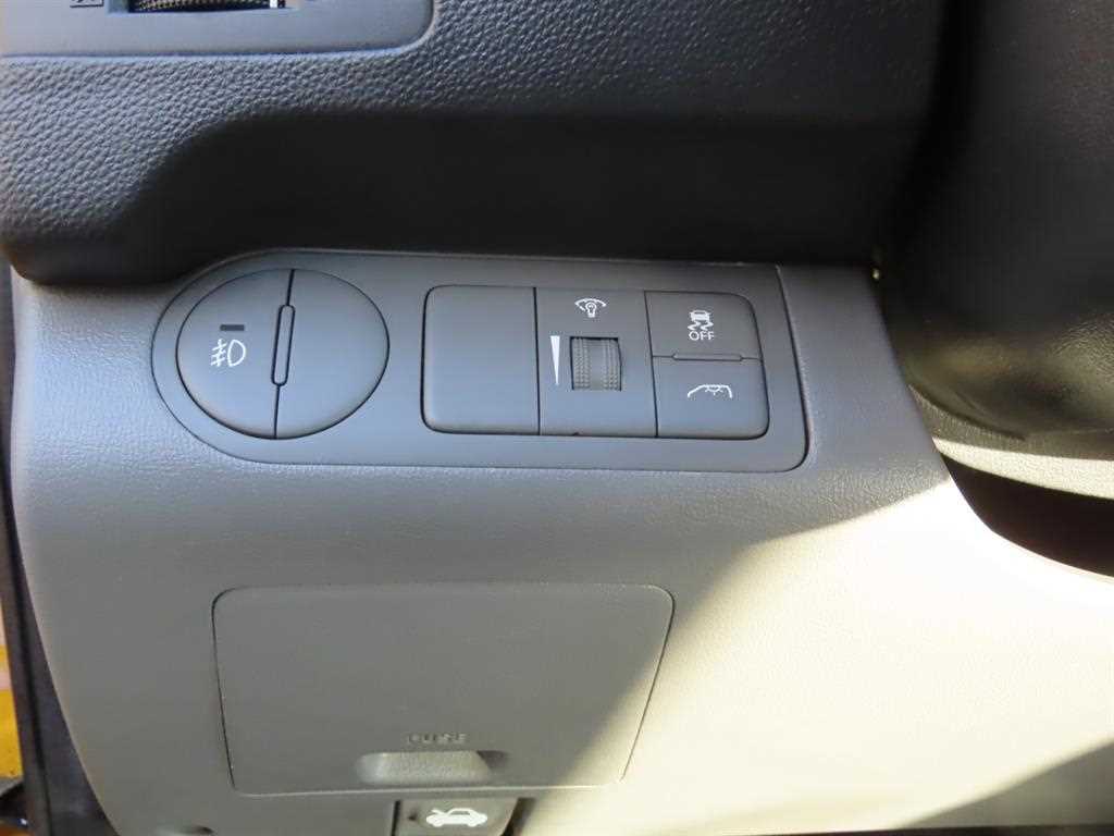 HYUNDAI Starex 2014 Amarillo - Importación desde Corea - HF Imports Iquique - Foto 17