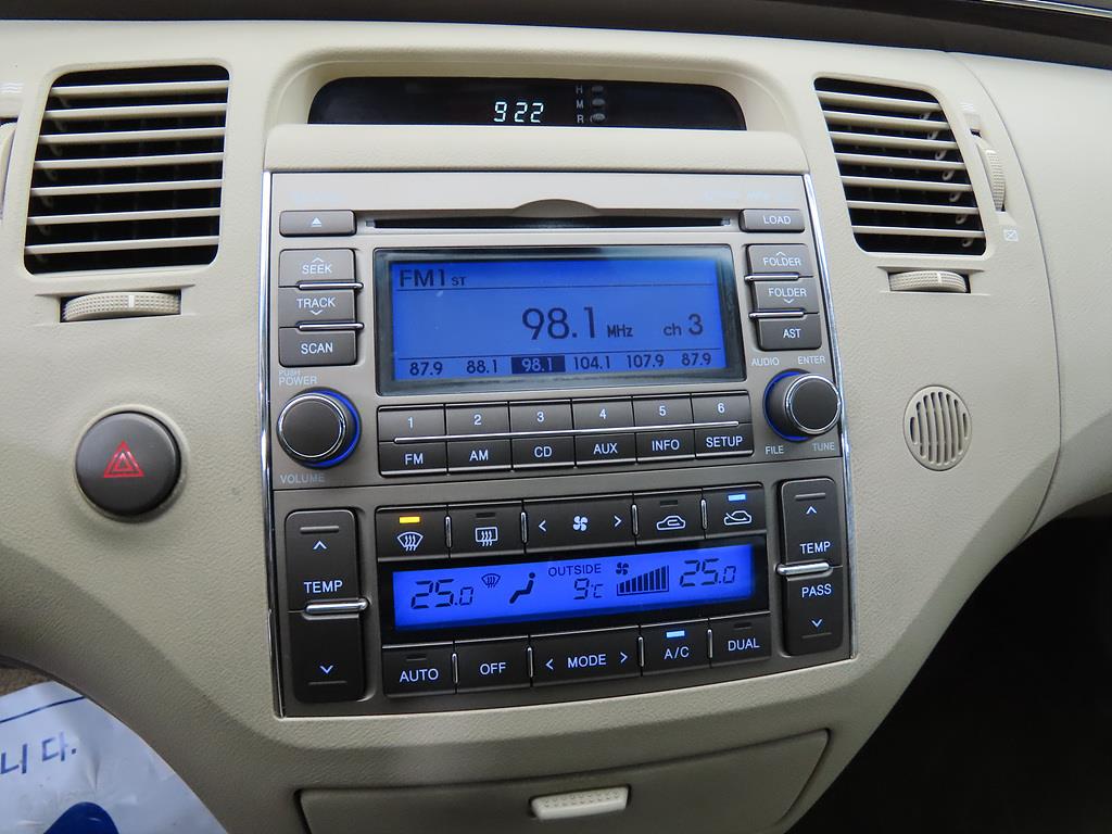 HYUNDAI Grandeur - Vista 9