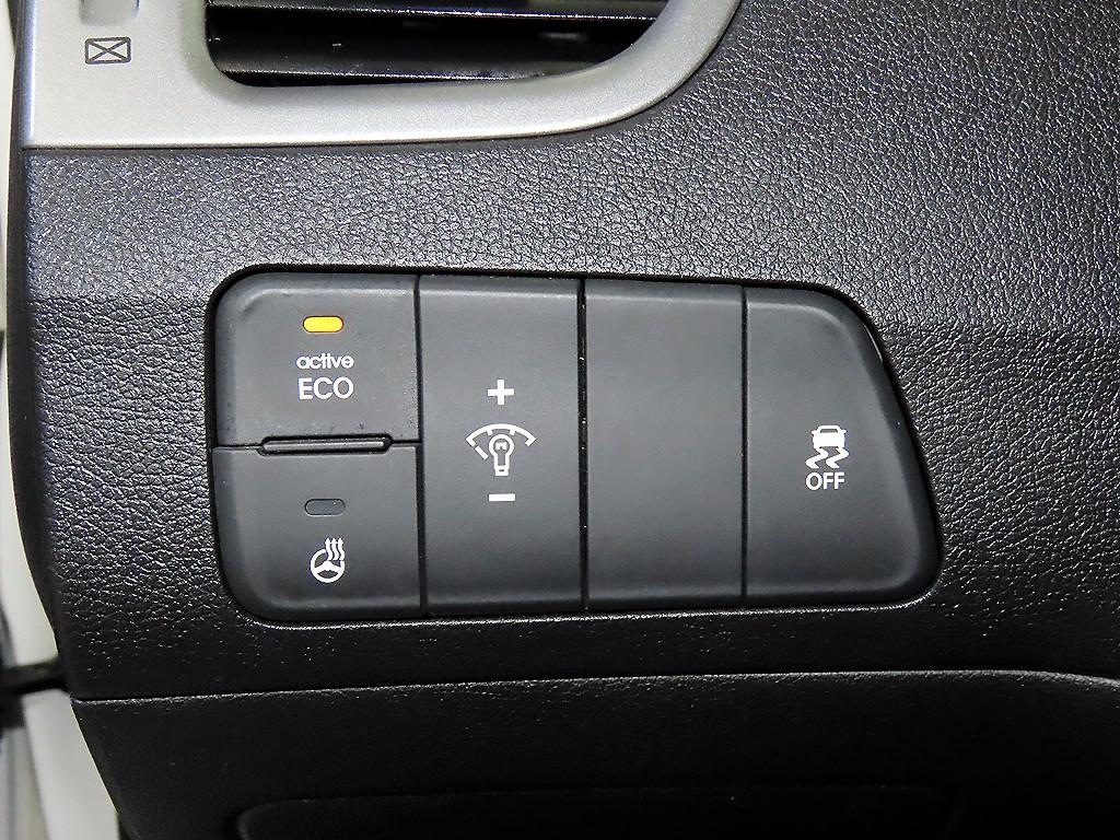 HYUNDAI Avante 2014 Blanco - Importación desde Corea - HF Imports Iquique - Foto 15