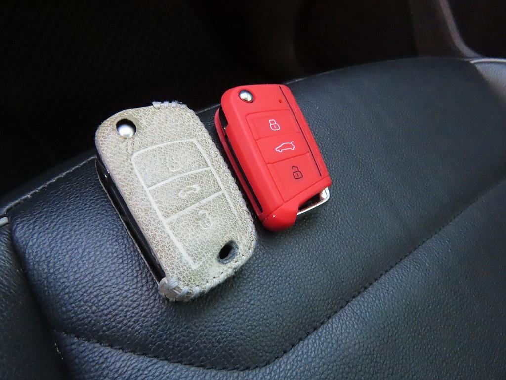 Volkswagen Tiguan 2021 Negro - Importación desde Corea - HF Imports Iquique - Foto 15