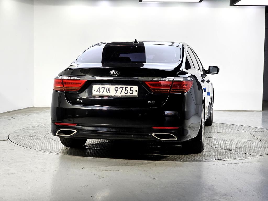 KIA K9 - Vista 3