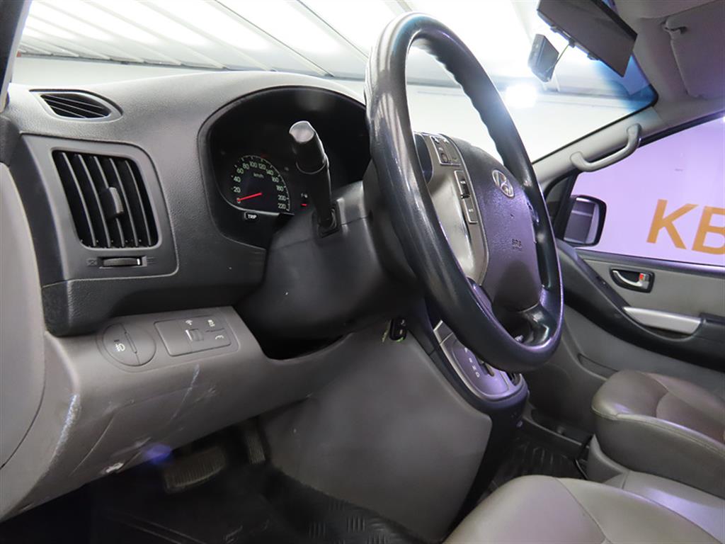 HYUNDAI Starex 2015 Plateado - Importación desde Corea - HF Imports Iquique - Foto 13