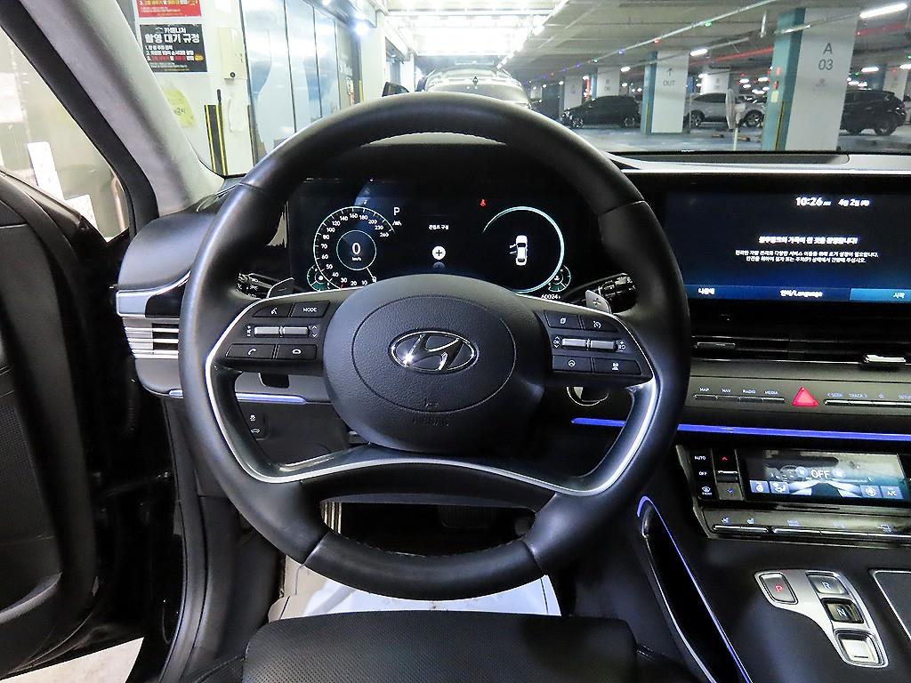 HYUNDAI Grandeur - Vista 8