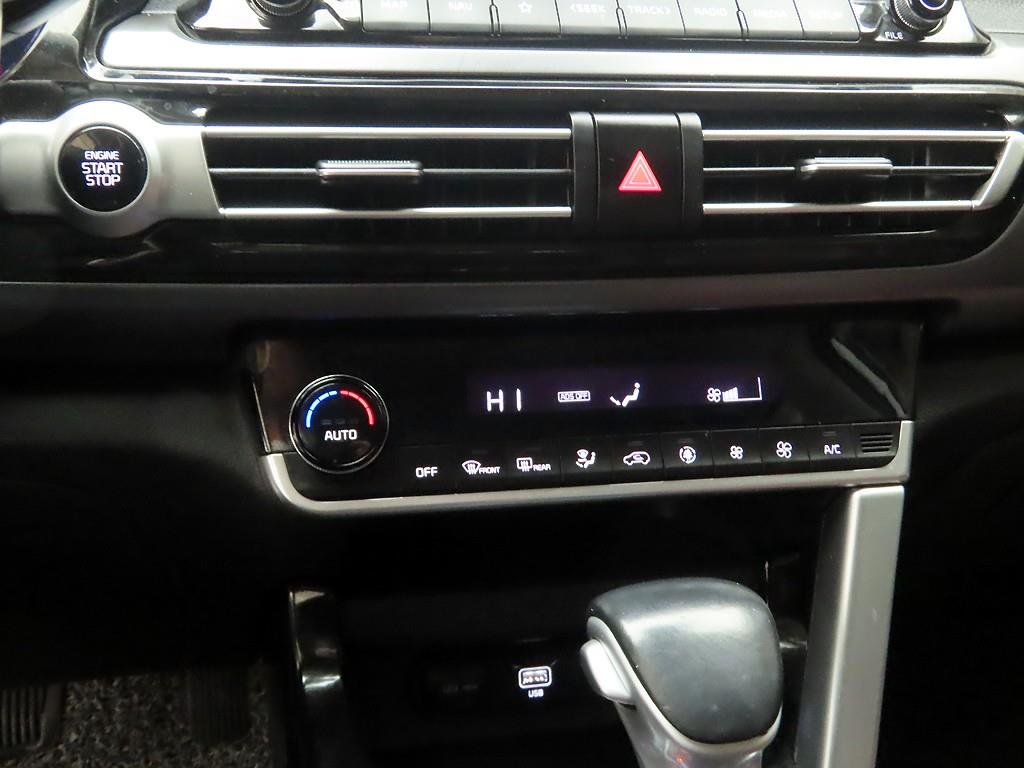 KIA Seltos - Vista 9