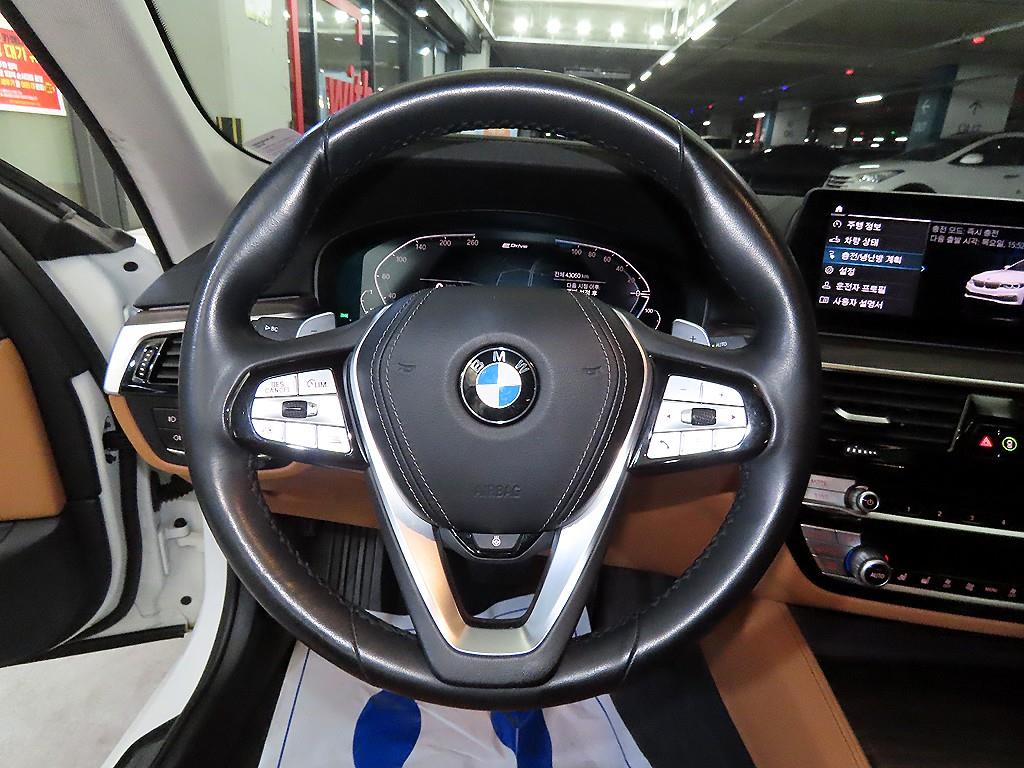 BMW 5 Series - Vista 8