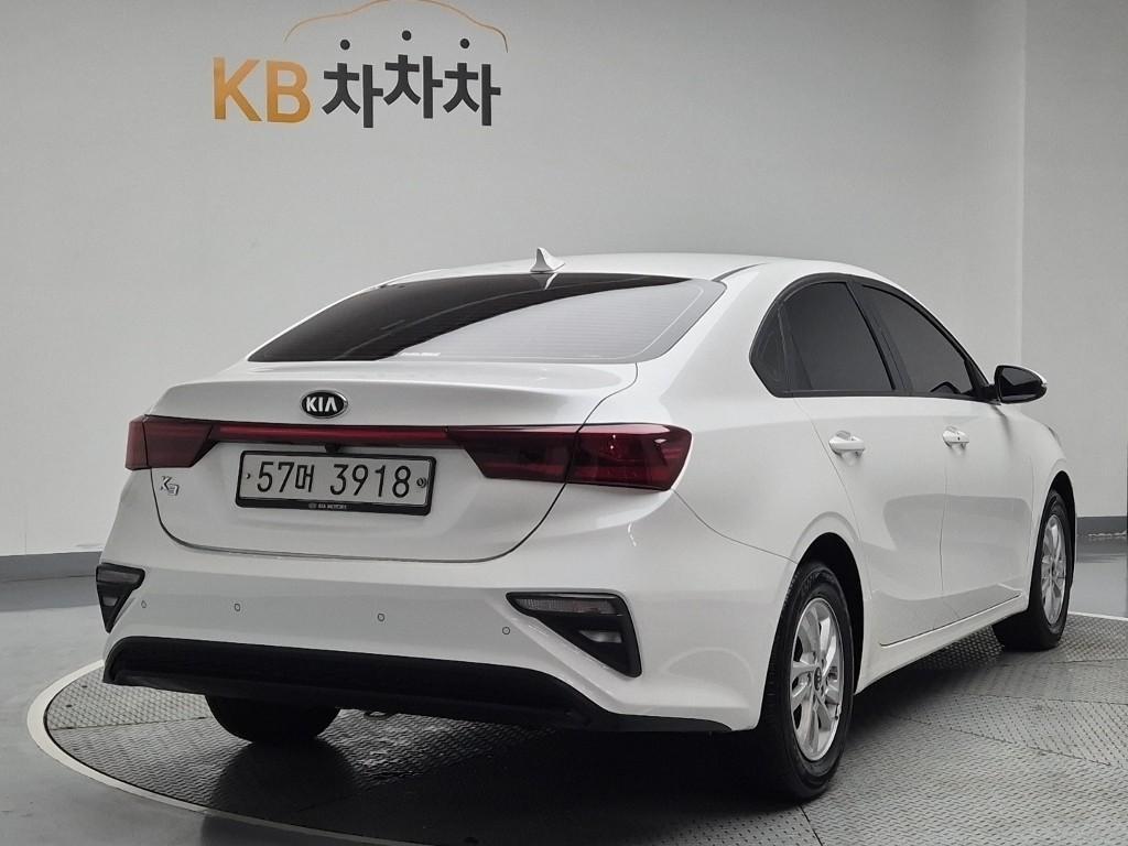 KIA K3 - Vista 3
