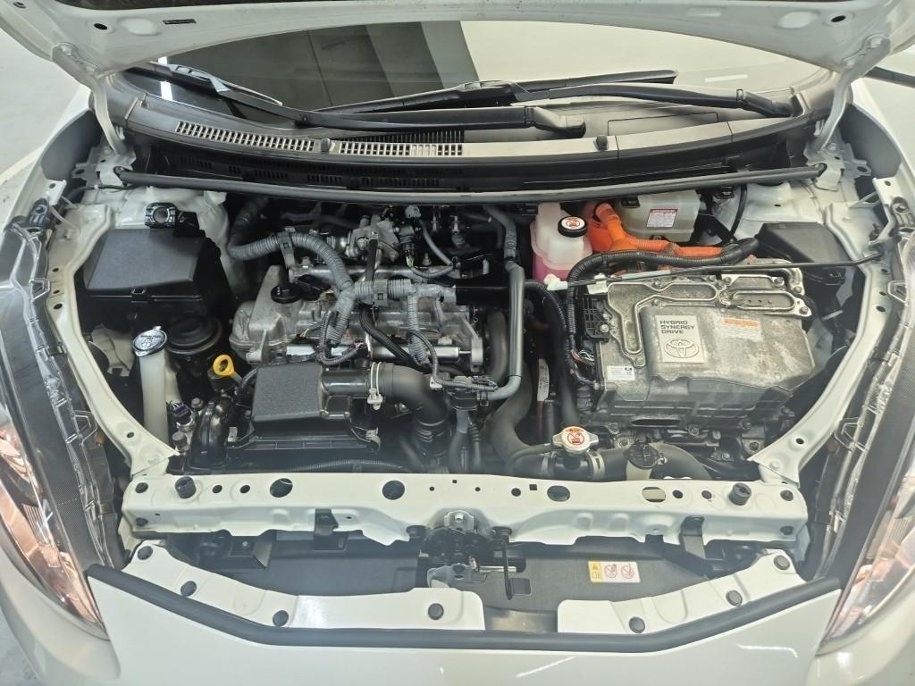 Toyota Prius 2019 Blanco - Importación desde Corea - HF Imports Iquique - Foto 19