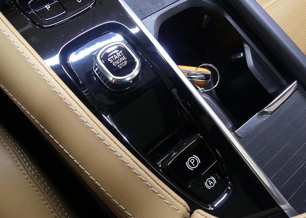 Volvo XC90 2023 Blanco - Importación desde Corea - HF Imports Iquique - Foto 15