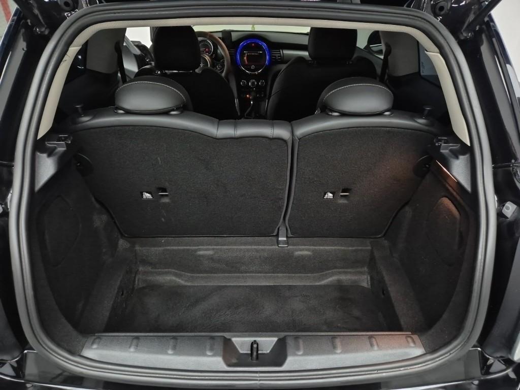 Mini Cooper - Vista 12