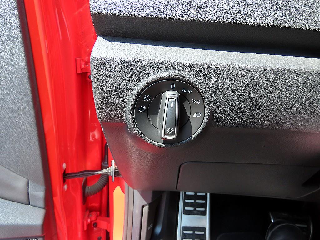 Volkswagen T-Roc - Vista 12