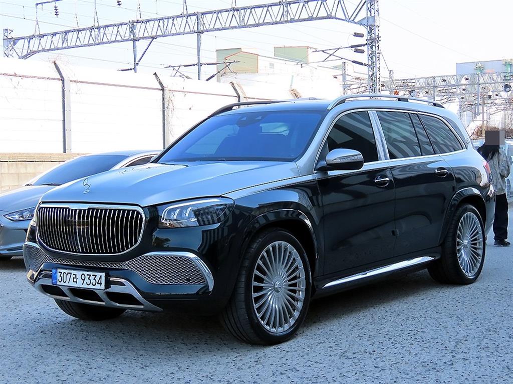 Mercedes Benz GLS Class - Vista 2