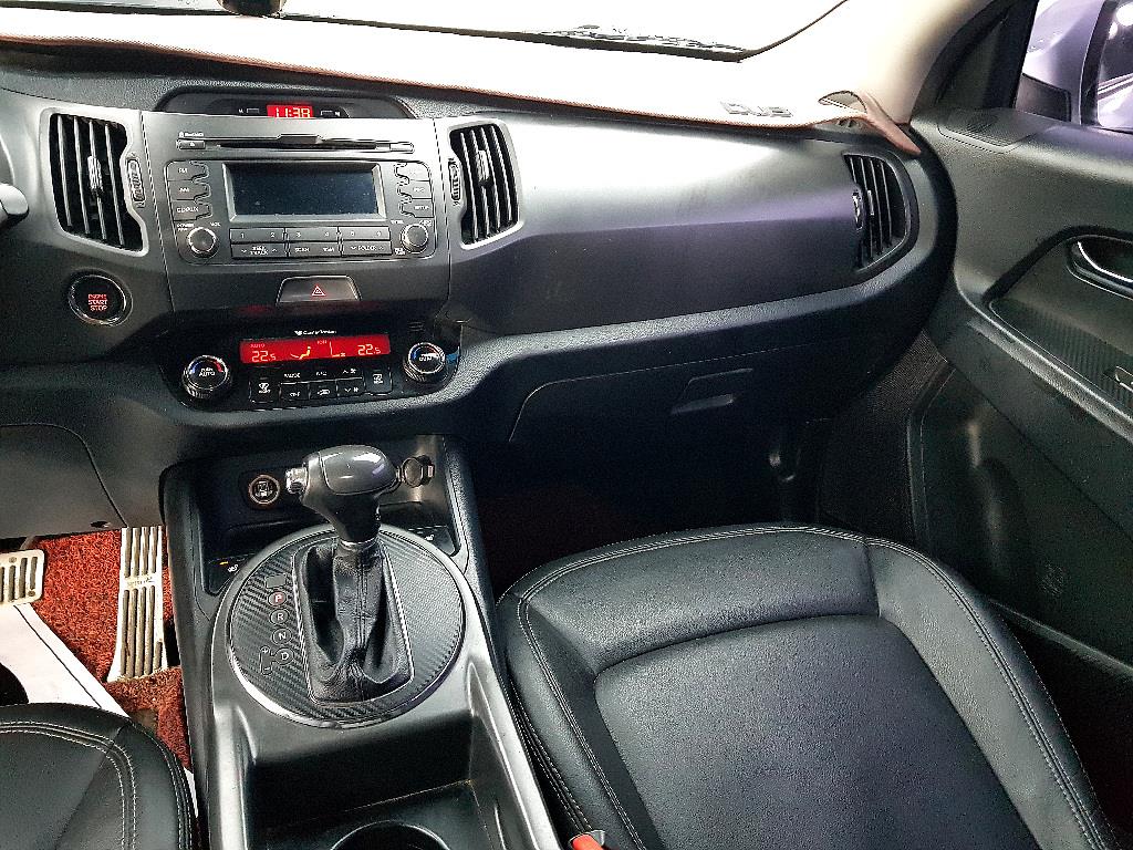 KIA Sportage - Vista 10