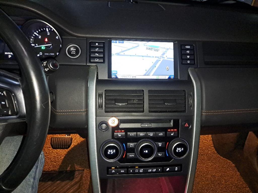 Land Rover Discovery Sports - Vista 7