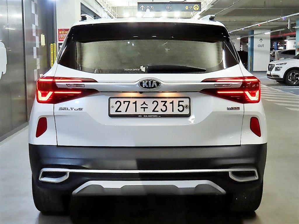 KIA Seltos - Vista 5
