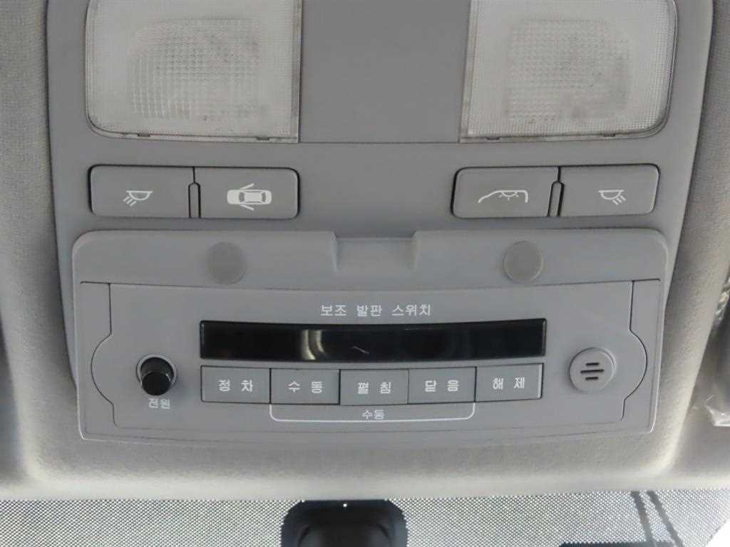 HYUNDAI Starex 2014 Amarillo - Importación desde Corea - HF Imports Iquique - Foto 19