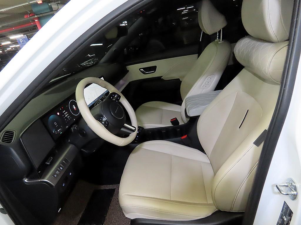 HYUNDAI Kona - Vista 6