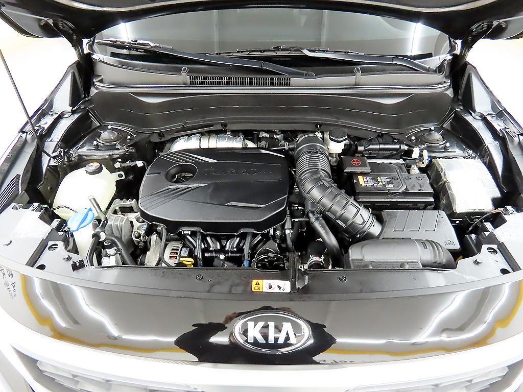 KIA Seltos 2020 Negro - Importación desde Corea - HF Imports Iquique - Foto 19