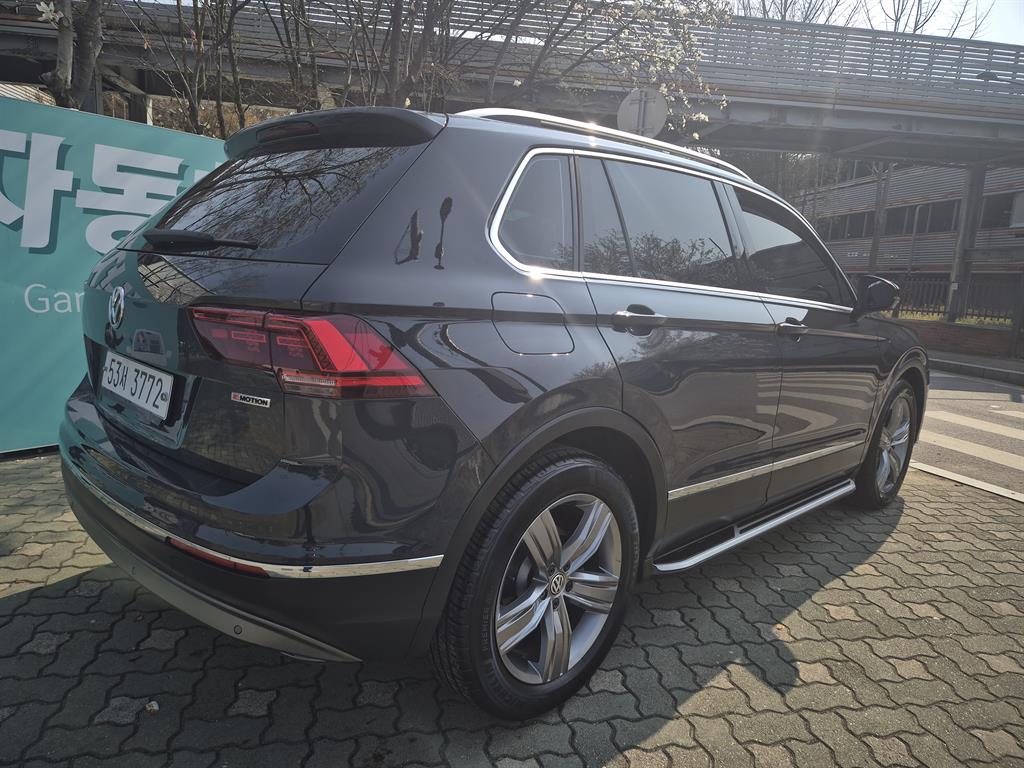 Volkswagen Tiguan - Vista 4